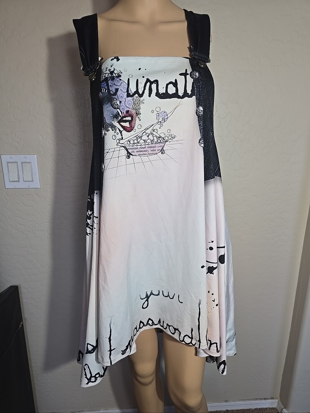 IPNG Design Artistic Dress Size 2